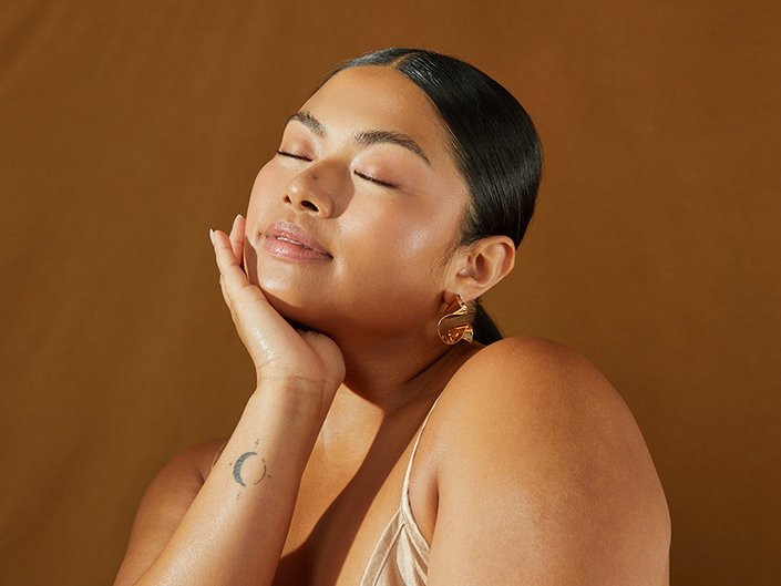 YSL Beauty Nu Glow in Balm, NYX Professional Makeup Wonder Stick, Maybelline New York Lifter Gloss