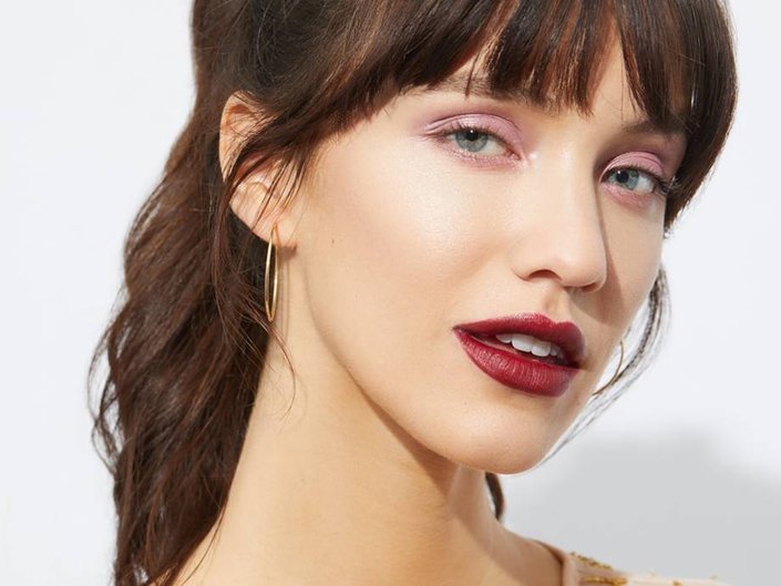 How to Wear Pink Eyeshadow and Red Lipstick Like a Pro