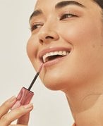 18 Lip Glosses We Can’t Live Without in 2024